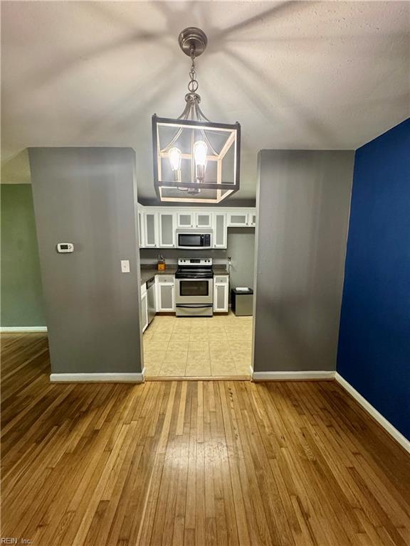 1125 Guthrie Rd, Hampton, VA 23666