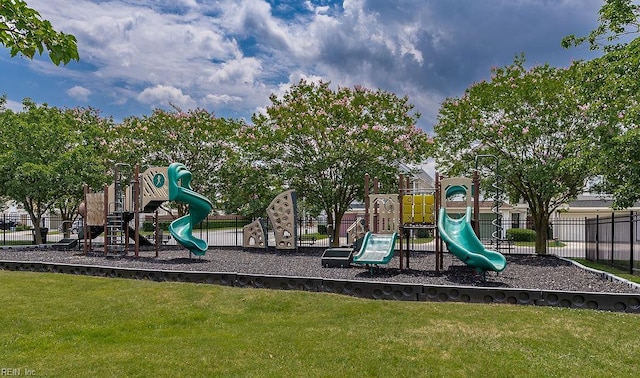 5537 Port Royal Dr, Virginia Beach, VA 23462 - view of community jungle gym