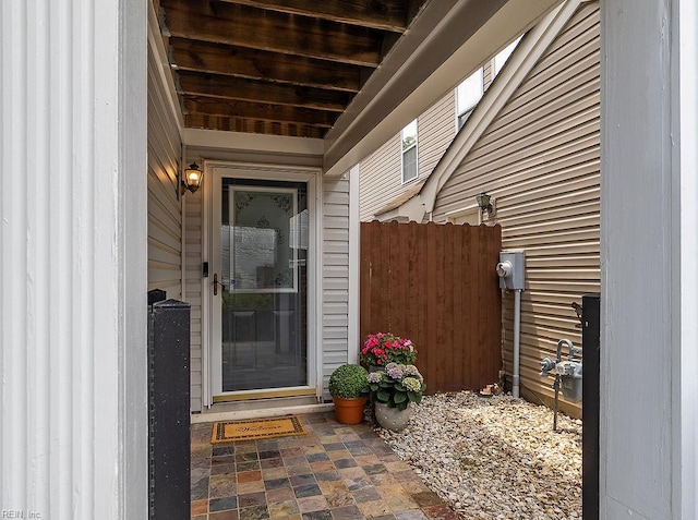 5537 Port Royal Dr, Virginia Beach, VA 23462 - entrance to property