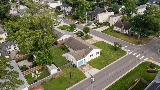 731 Carolina Ave, Virginia Beach, VA 23451 - aerial view of property and surrounding area with nearby suburban area