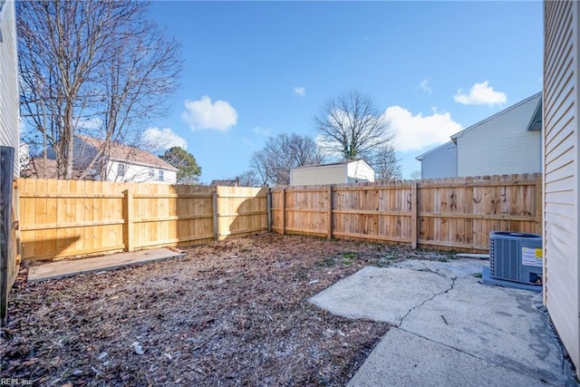 3720 Northwood Ct, Virginia Beach, VA 23452 - fenced backyard featuring a patio