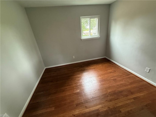 613 Presidential Blvd, Virginia Beach, VA 23452 - unfurnished room with wood finished floors and baseboards