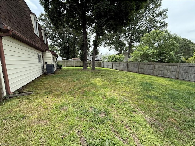 613 Presidential Blvd, Virginia Beach, VA 23452 - view of fenced backyard