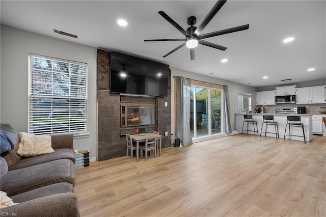 3440 Marabou Ln, Virginia Beach, VA 23451 - living room with ceiling fan, light wood-type flooring, and recessed lighting