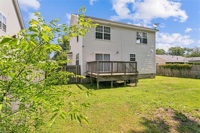 305 Roane Dr, Hampton, VA 23669 - rear view of house featuring a deck, a fenced backyard, and crawl space