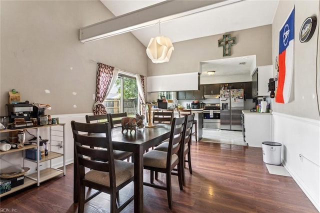 1408 Planting Ct, Virginia Beach, VA 23453 - dining space with high vaulted ceiling and dark wood-style floors