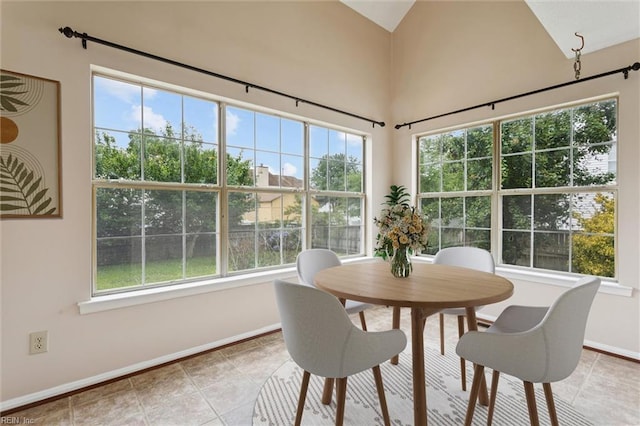 208 Sherbrooke Dr, Newport News, VA 23602 - sunroom / solarium featuring vaulted ceiling