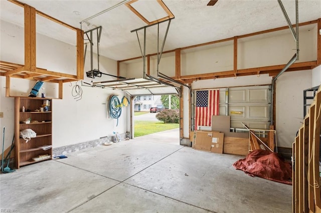 208 Sherbrooke Dr, Newport News, VA 23602 - view of garage