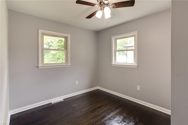194 Railroad St, Williamsburg, VA 23185 - empty room with dark wood-style floors and a ceiling fan