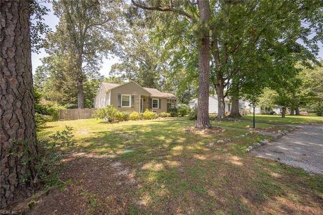 13 Matthew Rd, Newport News, VA 23601 - view of front of house