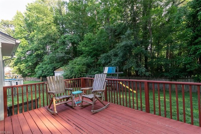 2405 Broadnax Cir, Chesapeake, VA 23323 - deck with a fenced backyard