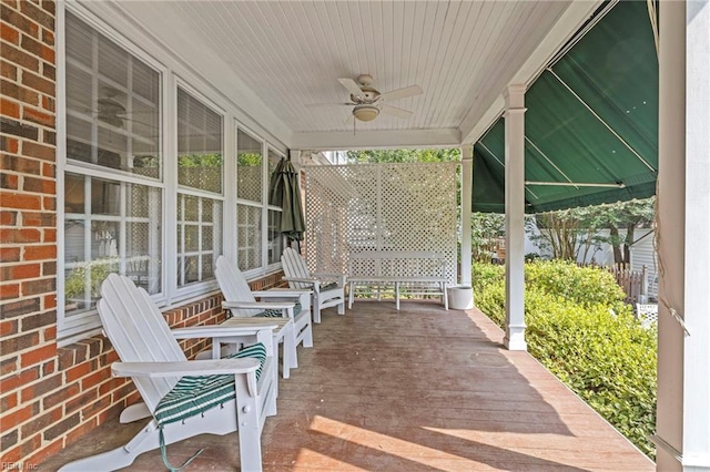 417 Peace Haven Dr, Norfolk, VA 23502 - porch featuring ceiling fan