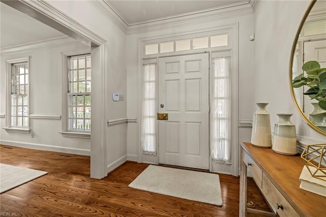 417 Peace Haven Dr, Norfolk, VA 23502 - foyer entrance featuring wood finished floors and crown molding