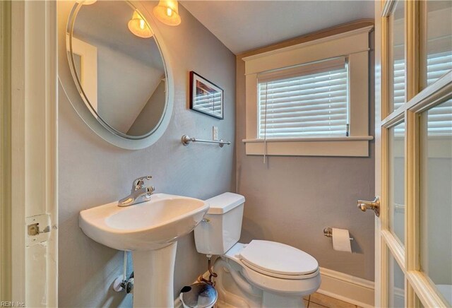 1357 Buckingham Ave, Norfolk, VA 23508 - bathroom featuring toilet
