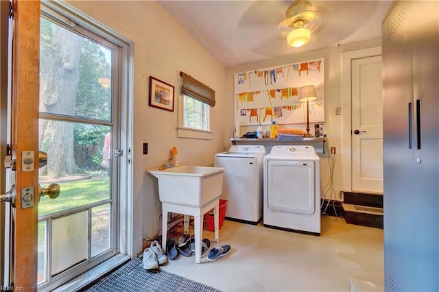 1357 Buckingham Ave, Norfolk, VA 23508 - laundry area featuring washing machine and dryer