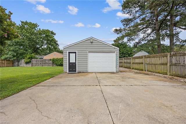 3332 Lusk St, Virginia Beach, VA 23464 - detached garage with driveway