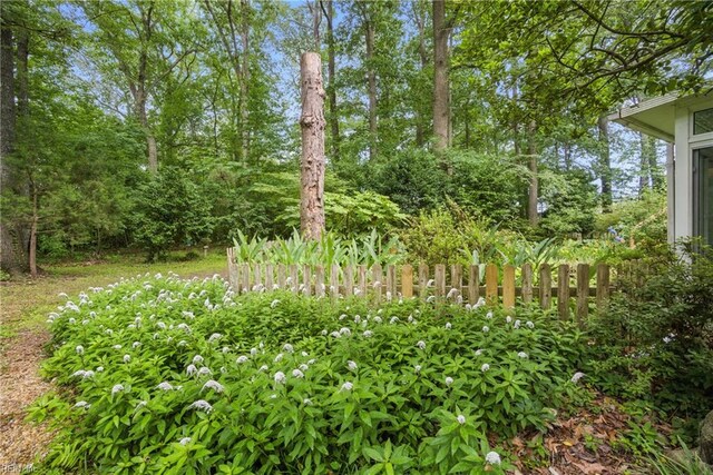 3821 Shadow Ln, Virginia Beach, VA 23452