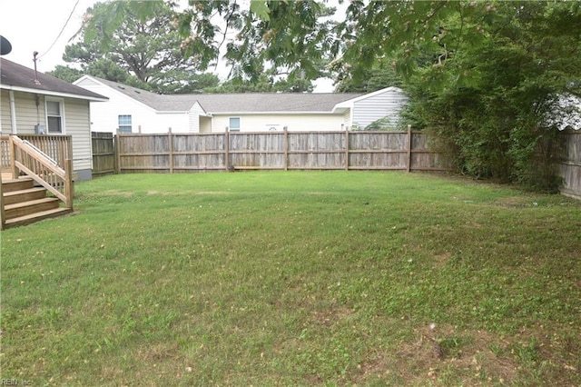 1910 N Lakeland Dr, Norfolk, VA 23518 - view of fenced backyard