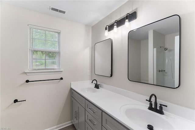 2001 Blackwell Ct, Virginia Beach, VA 23464 - bathroom featuring double vanity
