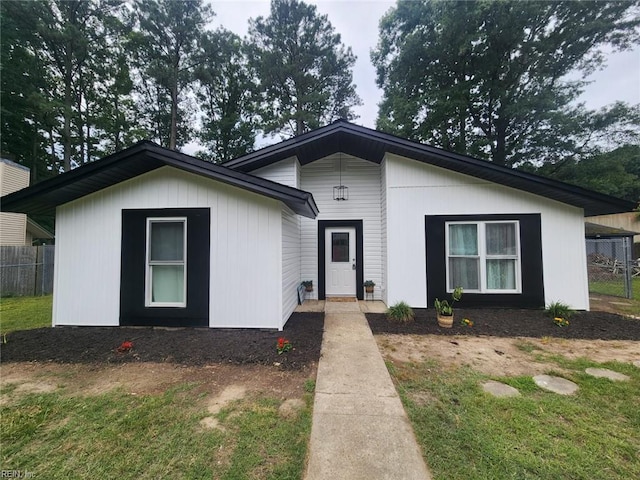 13031 Green Grove Ln, Newport News, VA 23608 - view of front of home