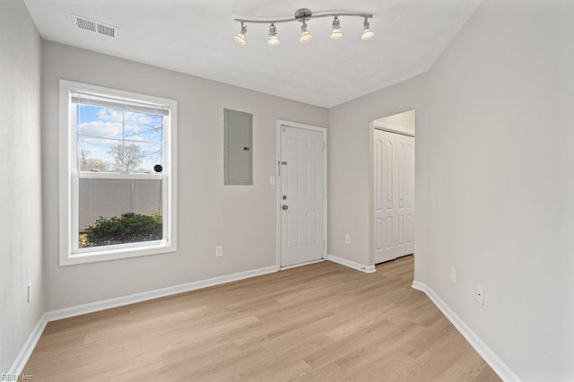 5561 Taylors Walke Ln, Virginia Beach, VA 23462 - entrance foyer with electric panel and light wood finished floors
