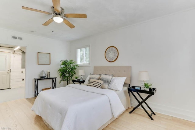 331 Silina Ct, Virginia Beach, VA 23452 - bedroom featuring light wood-style floors, crown molding, ceiling fan, and ensuite bathroom