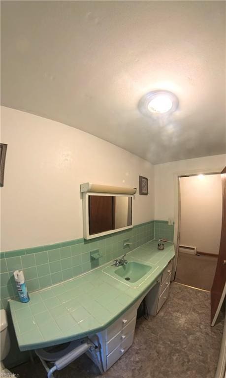 3244 Pruden Blvd, Suffolk, VA 23434 - bathroom featuring tile walls, vanity, and vaulted ceiling