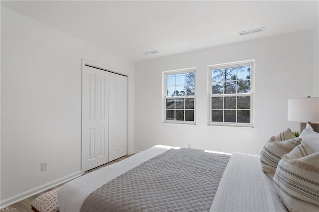 922 Old Virginia Beach Rd, Virginia Beach, VA 23451 - bedroom with a closet and wood finished floors