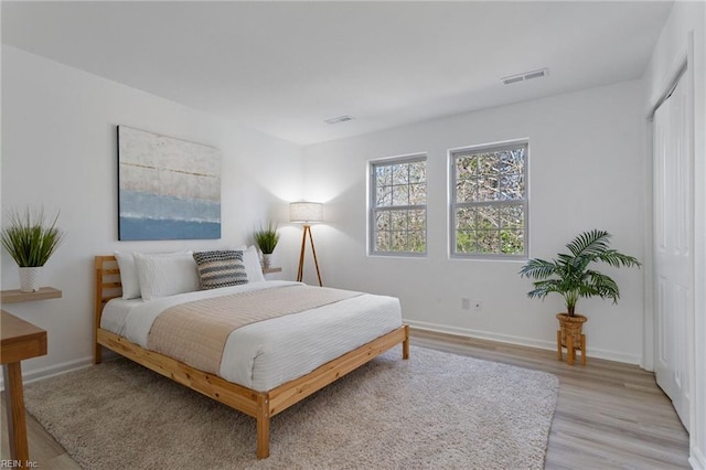 922 Old Virginia Beach Rd, Virginia Beach, VA 23451 - bedroom featuring light wood finished floors and baseboards