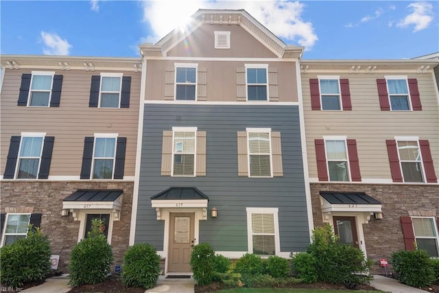 619 Muddy Creek Rd, Chesapeake, VA 23324 - multi unit property with stone siding