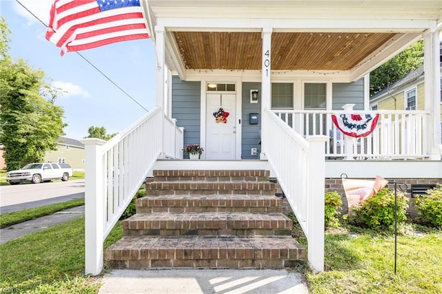 401 W 30th St, Norfolk, VA 23508 - doorway to property with a porch