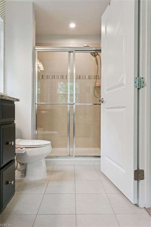 112 Mccormick Pl, Williamsburg, VA 23185 - full bath with tile patterned floors, a stall shower, vanity, and recessed lighting