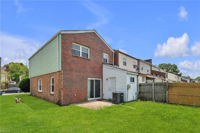 6625 Stoney Pt, Norfolk, VA 23502 - back of property featuring brick siding