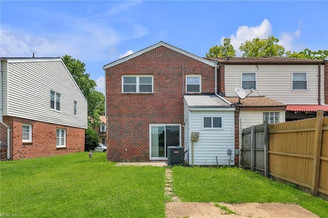 6625 Stoney Pt, Norfolk, VA 23502 - rear view of property with brick siding