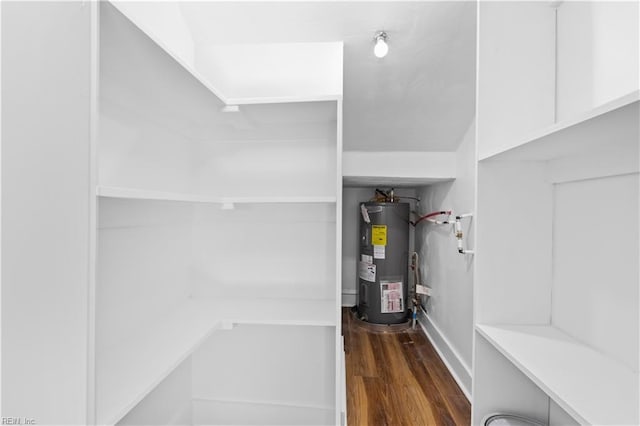 2850 Grandy Ave, Norfolk, VA 23509 - utilities with water heater