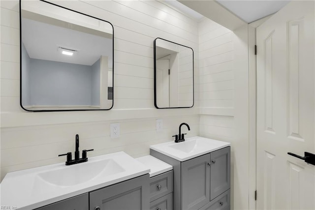 3 Maume Cir, Hampton, VA 23666 - bathroom with two vanities