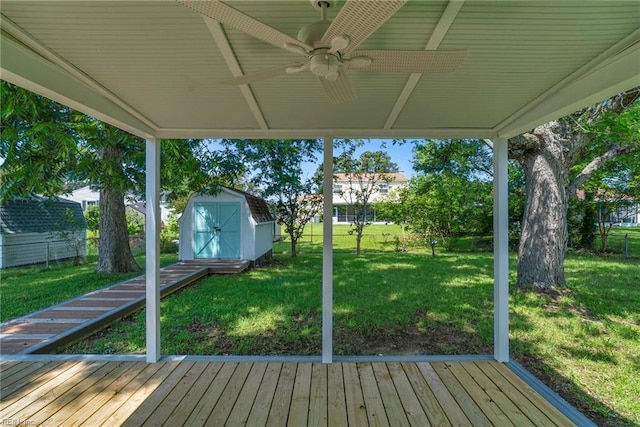 3 Maume Cir, Hampton, VA 23666 - wooden deck with a ceiling fan, a storage shed, and a fenced backyard
