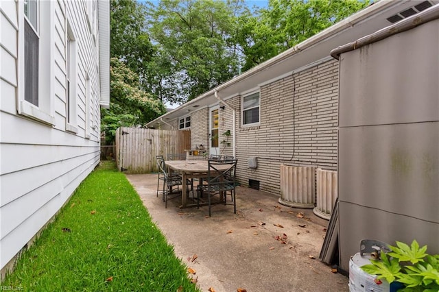 963 Woodrow Ave Unit A, Norfolk, VA 23517 - view of patio / terrace with outdoor dining space