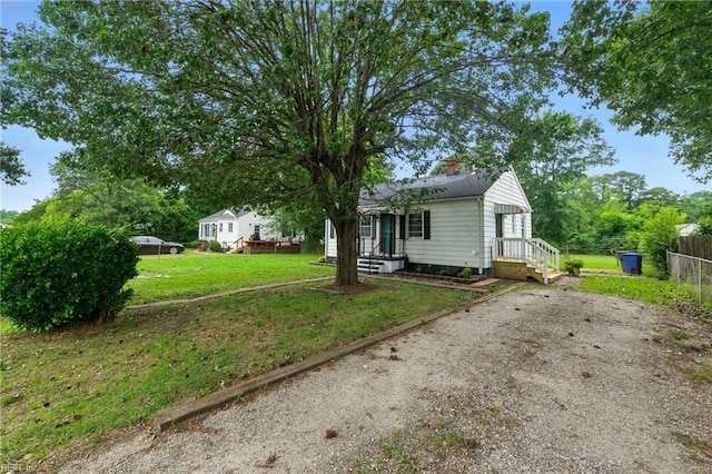 615 Hilton Blvd, Newport News, VA 23605 - view of front of house featuring a chimney