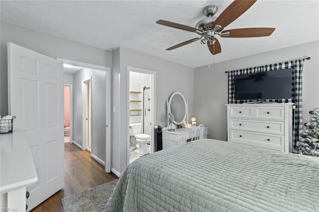 102 Dogwood Dr, Williamsburg, VA 23185 - bedroom featuring dark wood finished floors and a ceiling fan