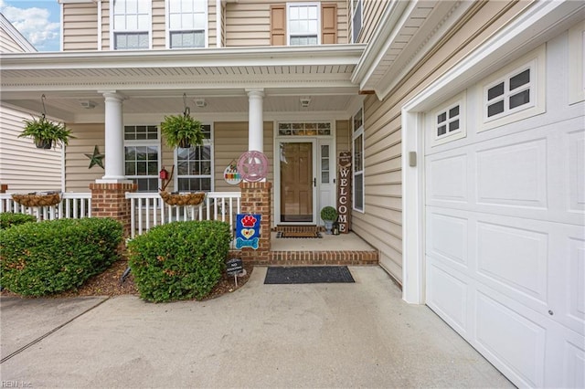2060 Queens Point Dr, Suffolk, VA 23434 - entrance to property featuring a porch and driveway