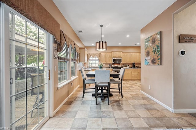 2060 Queens Point Dr, Suffolk, VA 23434 - dining area with baseboards and recessed lighting