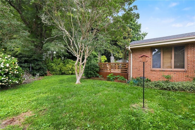 701 Milton Dr, Hampton, VA 23666 - view of green lawn