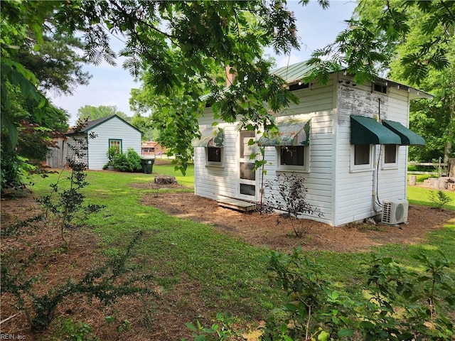 168 N County Dr, Wakefield, VA 23888 - rear view of house