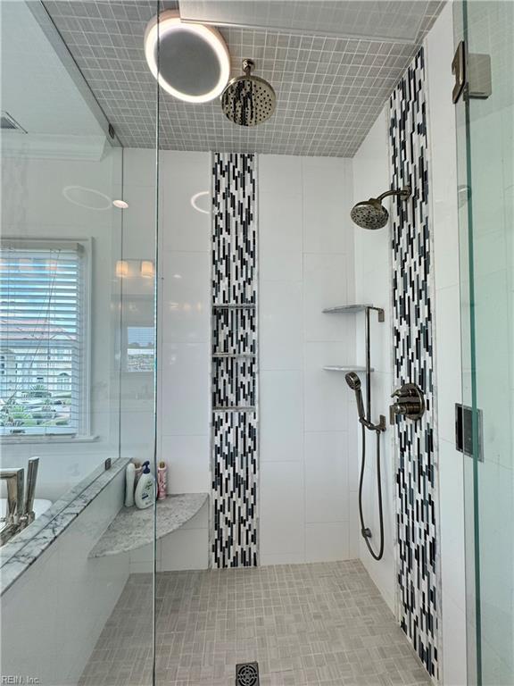 508 Virginia Dare Dr, Virginia Beach, VA 23451 - bathroom with a stall shower