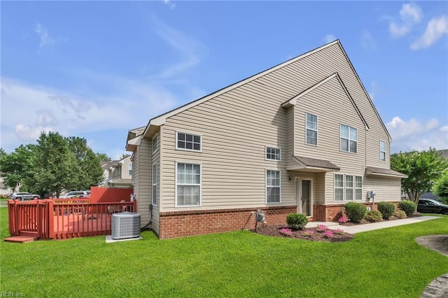 1010 Legends Way, Suffolk, VA 23435 - view of front of home with brick siding and a front lawn