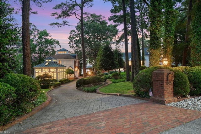 1845 N Alanton Dr, Virginia Beach, VA 23454 - view of front of home featuring curved driveway