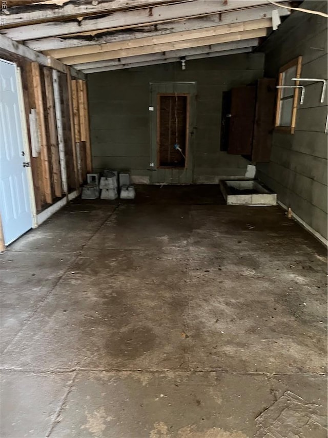 2453 Malden Ave, Norfolk, VA 23518 - view of garage
