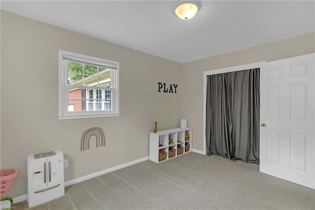 845 Cascade Dr, Newport News, VA 23608 - recreation room featuring carpet flooring and baseboards