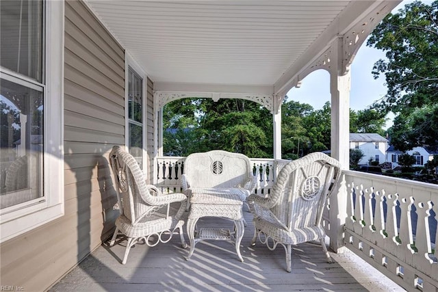826 Lee St, West Point, VA 23181 - view of porch
